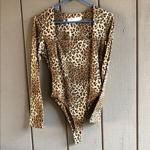 Leopard Print Long Sleeve Bodysuit